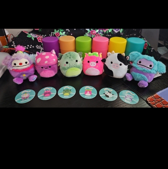 BUNA 🐾 Bigfoot Legendary Collection MicroMallow Mystery Capsules Original - Picture 2 of 8